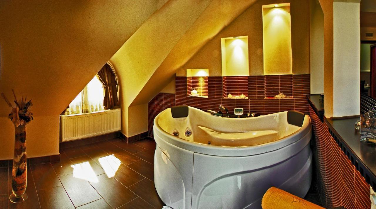Hotel Vila Lago Palić Dış mekan fotoğraf