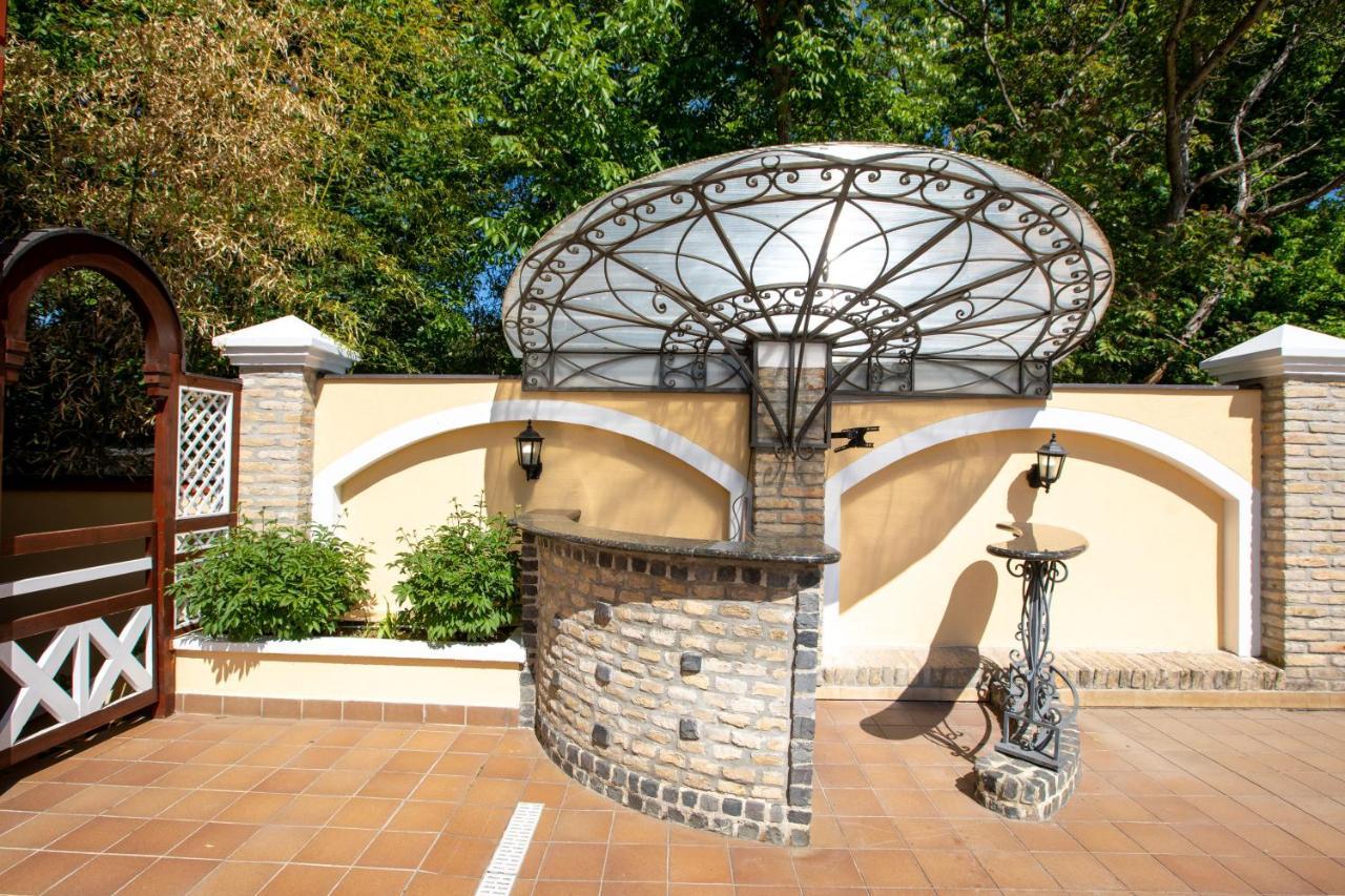 Hotel Vila Lago Palić Dış mekan fotoğraf