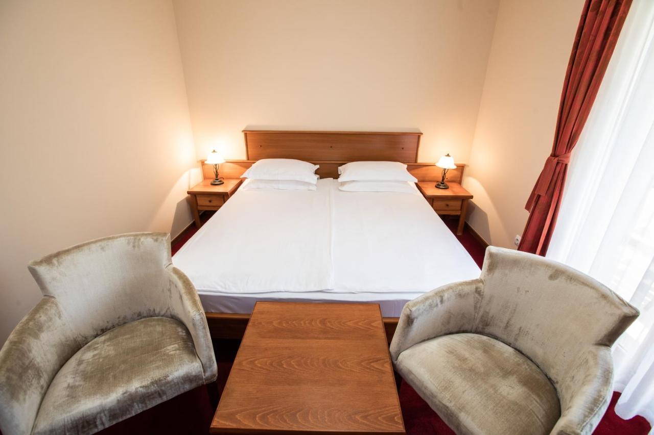 Hotel Vila Lago Palić Dış mekan fotoğraf