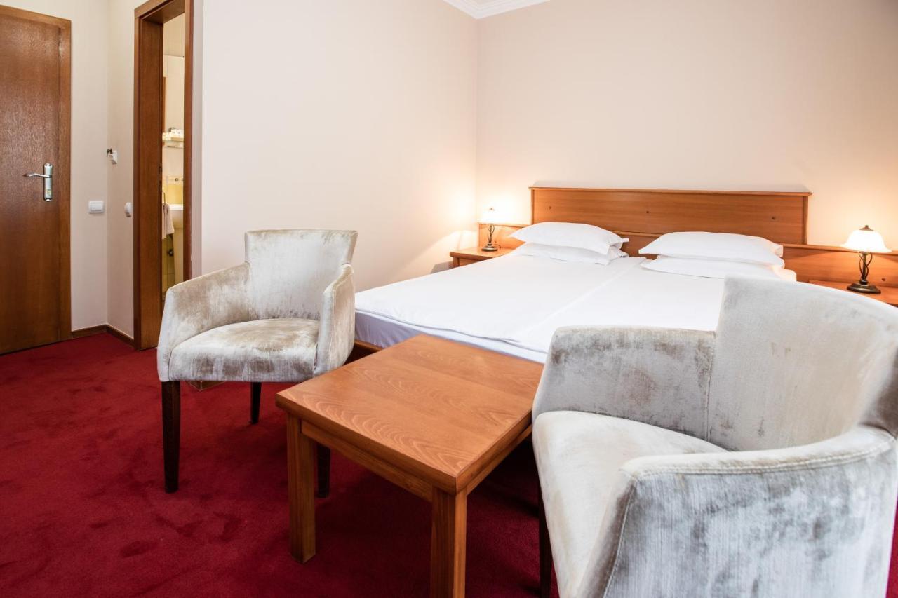 Hotel Vila Lago Palić Dış mekan fotoğraf