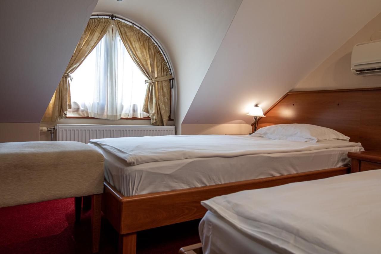 Hotel Vila Lago Palić Dış mekan fotoğraf