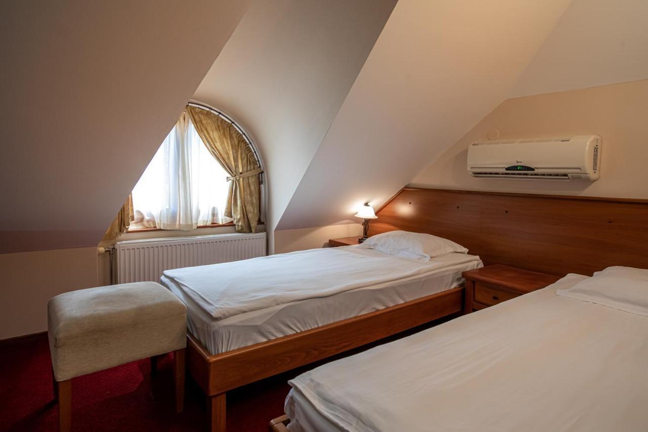 Hotel Vila Lago Palić Dış mekan fotoğraf