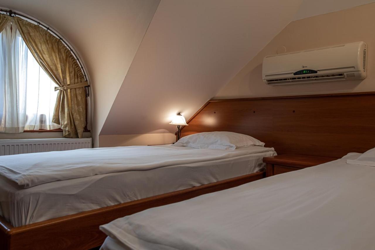 Hotel Vila Lago Palić Dış mekan fotoğraf